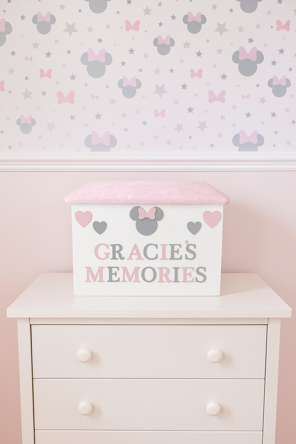 Personalised Memory Box - Minnie Mouse & Hearts